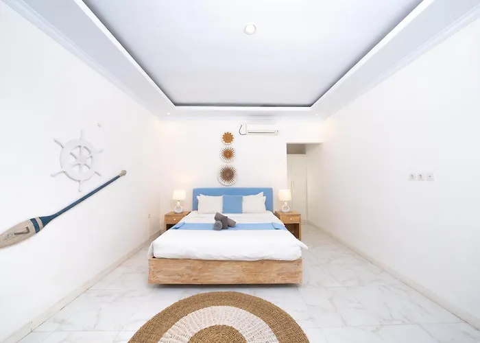 Stylish Tropical Barroso Shortcut Guest house