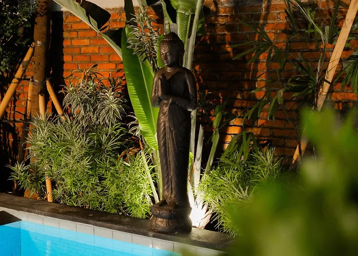 Stylish Tropical Barroso Shortcut Guest house
